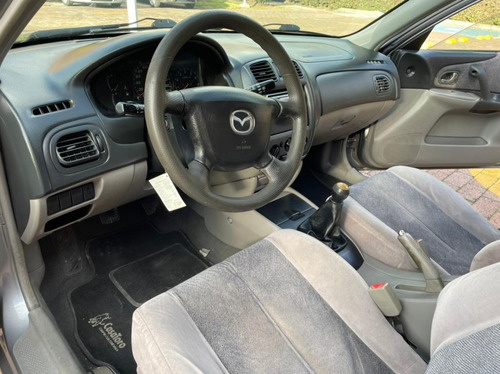 Mazda Allegro 1.3 Full Equipo