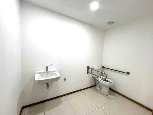 Locales Comerciales De 65 M2, Calle Andes (70544)