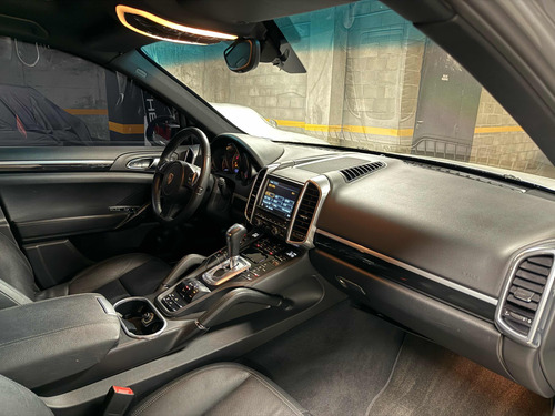 Porsche Cayenne 3.0 S Hybrid 380cv Tiptronic (958)