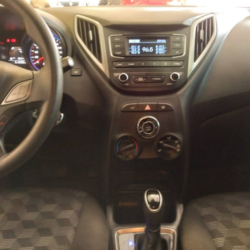 Imagem 7 de 11 de Hyundai Hb20 1.6 Comfort Plus 16v Flex 4p Automático