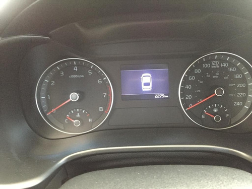 Imagen 14 de 15 de Kia Forte 2.0 Gt Line At
