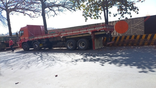 Imagem 2 de 8 de Ford Cargo 2428