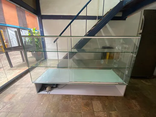 Vitrina Exhibidora De Vidrio (Usado)