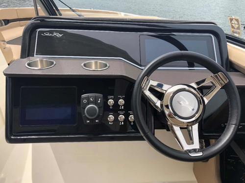 Imagen 3 de 12 de Sea Ray 310 Slx