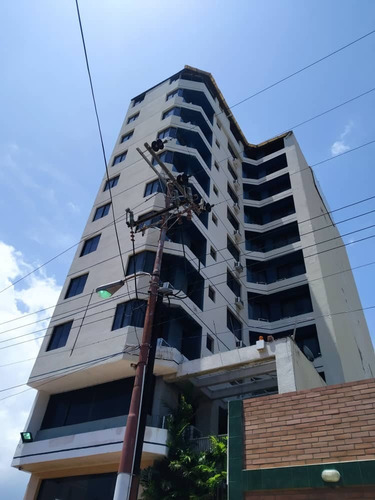 Imagen 1 de 8 de Se Vende Hotel Puerto Alexis Quinan 04160817064