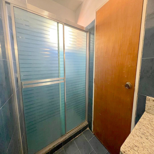 Apartamento En Valencia,la Trigaleña, Residencias Vahia Dorada. Ina-882 Tp