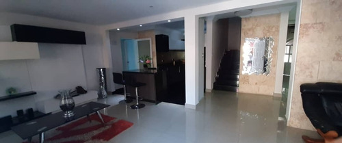 Imagen 6 de 14 de Re/max. Iris Hernandez. Vende Casa (392/450m2). Trigal Norte. Valencia. Codigo 404230