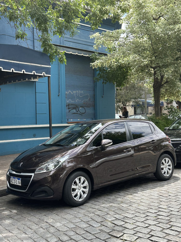 Peugeot 208 1.6 Active