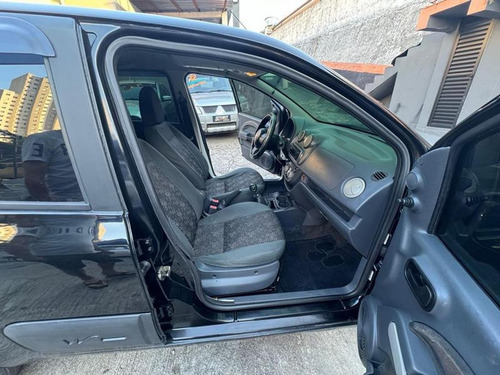 Fiat Uno 1.0 EVO VIVACE 8V FLEX 4P MANUAL