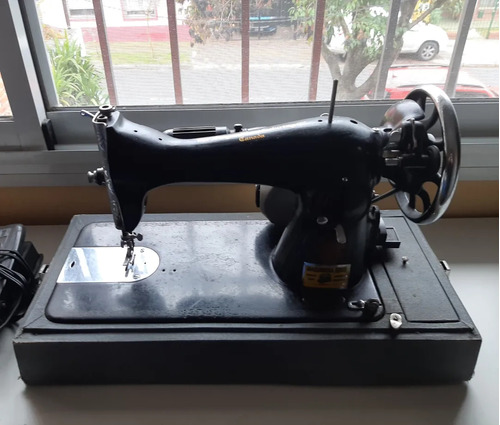 Maquina De Coser Singer Antiguo.olivos