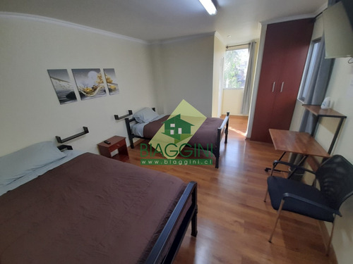 Id 39209 Hostal Calle Adamson