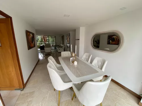 Apartamento En Venta En El Poblado, La Calera. Cod V12467