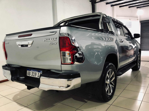 Toyota Hilux 2.8 Cd Srv Pack 177cv 4x2 2017