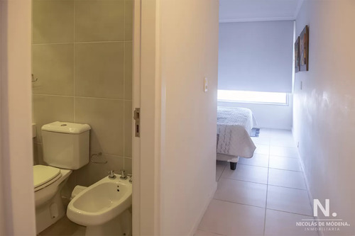 Se Vende Apartamento En Ocean Drive Ii De 3 Dormitorios, Punta Del Este