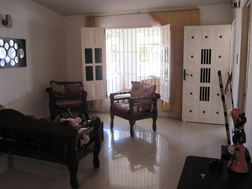 Imagen 9 de 11 de 23-17544gbf Vende Casa De 197mts2 En Palo Negro