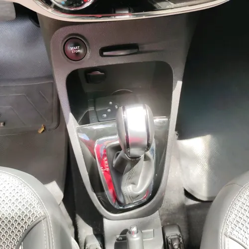 Renault Captur 2.0 Intens Automática