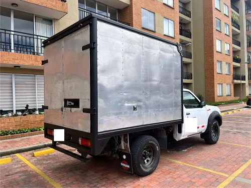 Nissan Frontier 2.4l 4x2