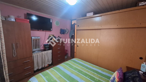 Casa En Venta De 5 Dorm. En Estación Central, Ymg