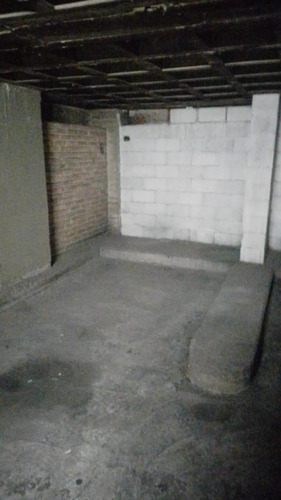 Cochera En Venta - Centro