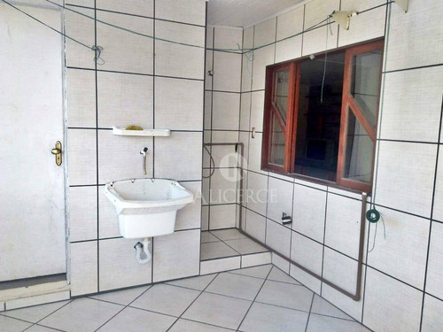 Imagem 6 de 7 de Casa De 3 Dorm. Com 380 M² No Ribeirão Da Ilha! - Ca0298
