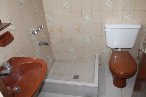 Imagen 16 de 20 de Duplex 3 Ambientes Con Cochera Parque Luro Oportunidad Excelente Estado