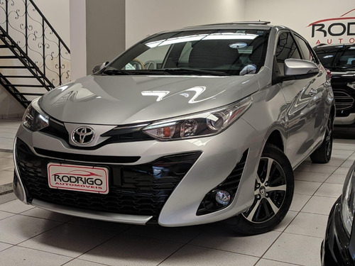 Imagem 1 de 13 de Toyota Yaris