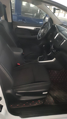 JIM Re-Max Clasica 2.4T Confort 4X2 Mt