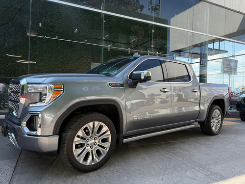 GMC Sierra 6.2 Denali Dvd At