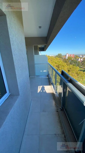 Imagen 2 de 16 de Departamento 2 Dorm. En Venta!