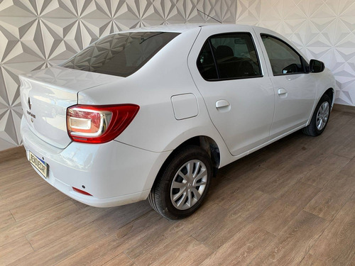 Imagem 5 de 7 de Renault Logan 1.0 12v Sce Flex Expression Avantage Manual