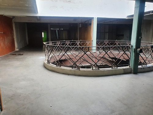 Imagen 12 de 19 de Colonia Esq Vazquez Y La Otra Es Barrios Amorin