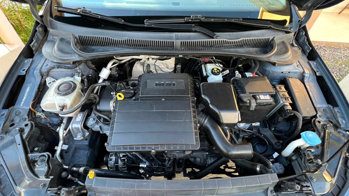 Volkswagen Polo 1.6 Comfortline