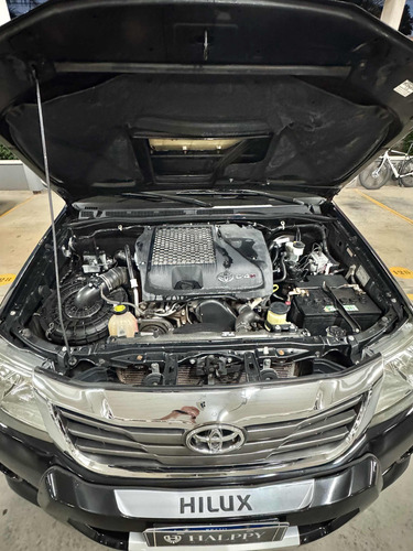 Toyota Hilux 3.0 Sr Cab. Dupla 4x4 Aut. 4p