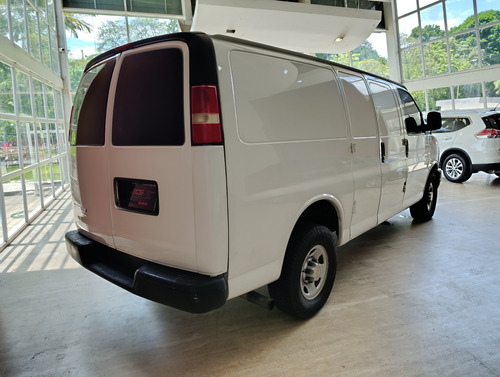 Chevrolet Van Express Carga 2014