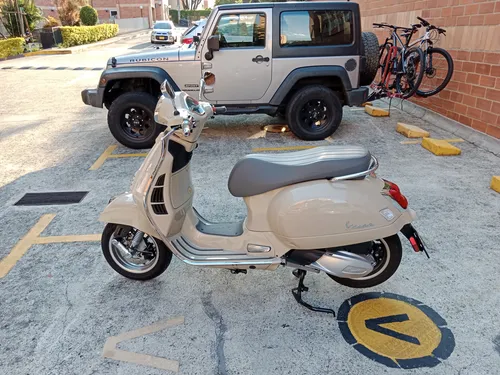 Vespa Gts 300 2024