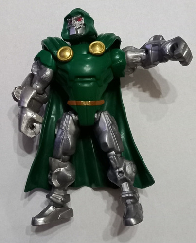 Figura Doctor Doom Hasbro 2013