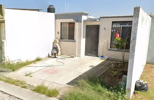 Casa En Remate Bancario En Pradera Del Oasis , Tesistán, Jalisco. Eo