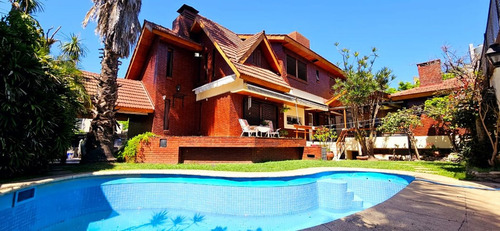 Venta Casa 7 Amb C/parque Pileta Quincho Y Balcon