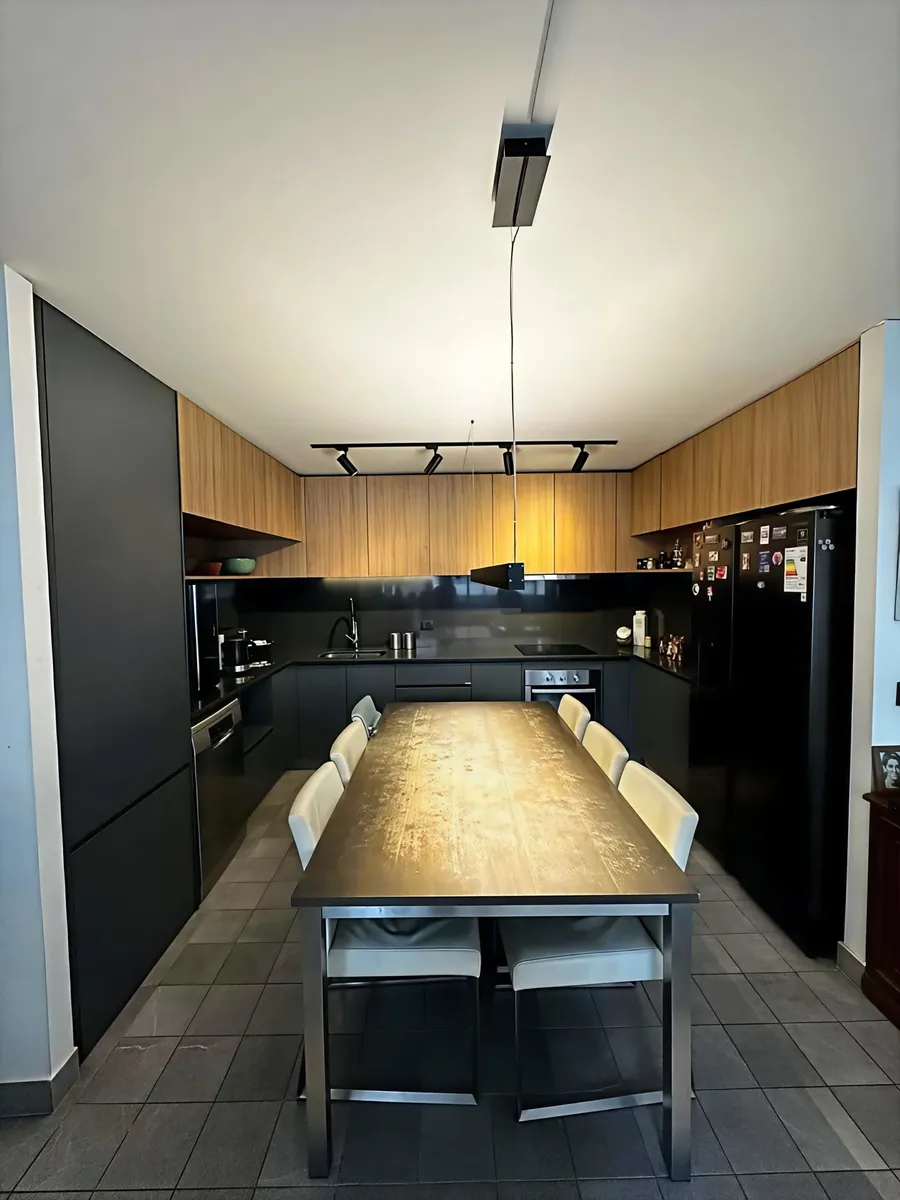 Imagen 5 de 16 de Vive Plaza Las Lilas | Moderno Depto. 94,5 M2 En Providencia