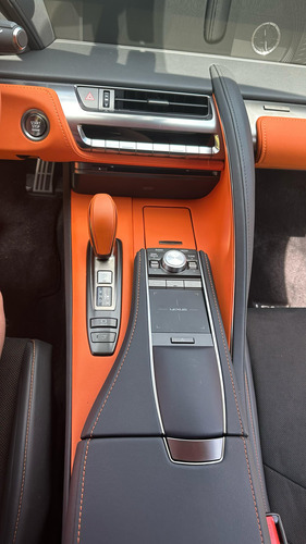 Lexus LC 5.0 V8 500