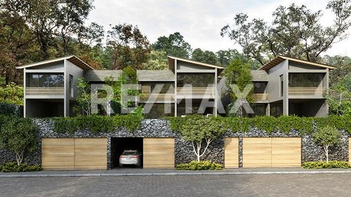 Casa En Preventa En Valle De Bravo Centro (555230) (4 Recámaras,5.1 Baños, 412m2)