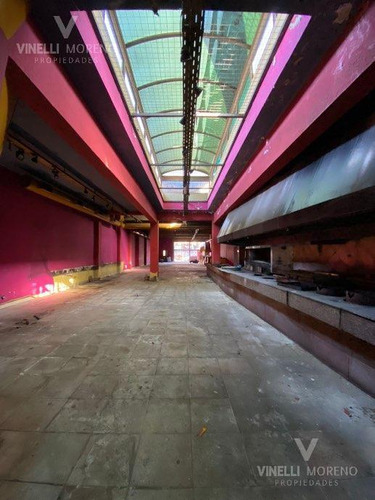 Local 1300 M2 Cubiertos 3 Meses De Gracia