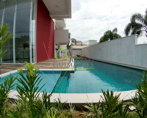 Apartamento Semi-mobiliado, À Venda Á 600 Metros Da Praia Em Jurerê, Residêncial, Florianópolis Sc - Ap00502 - 33730832