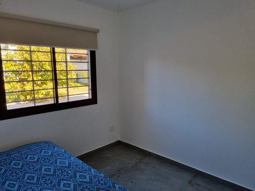 Imagen 26 de 30 de Casa Totalmente Reciclada En Las Toscas 982lt