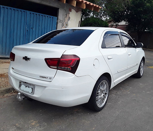 Chevrolet Sedan Cobalt 1.4 Lt Manual Multimidia Gps Completo
