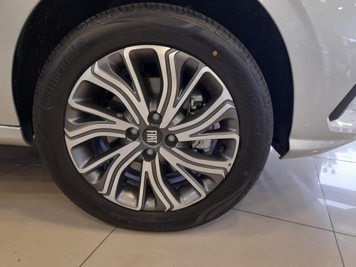 Imagen 14 de 16 de Fiat Argo 1.8 Precision