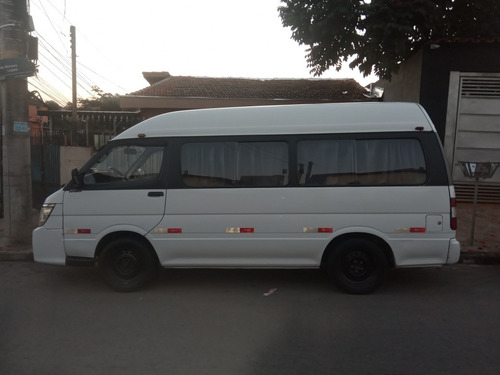 Jinbei Topic Van 2013 2.0 16v Std 4p