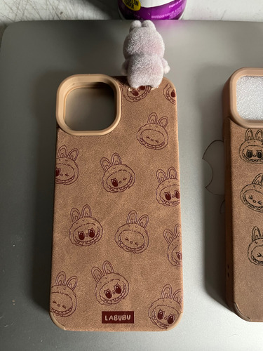 Funda Labubu