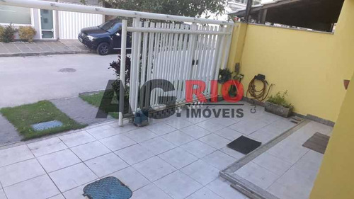 Casa Em Condomínio-à Venda-jardim Sulacap-rio De Janeiro - Vvcn30033