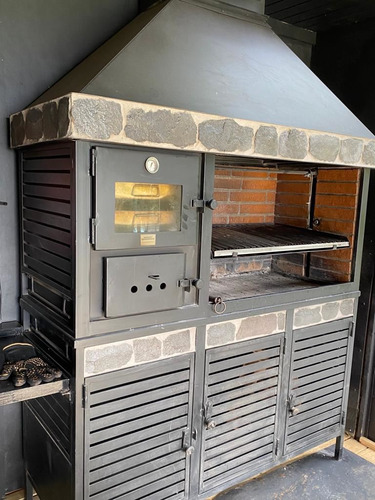 Casa En Arriendo De 3 Dorm. En Pucón